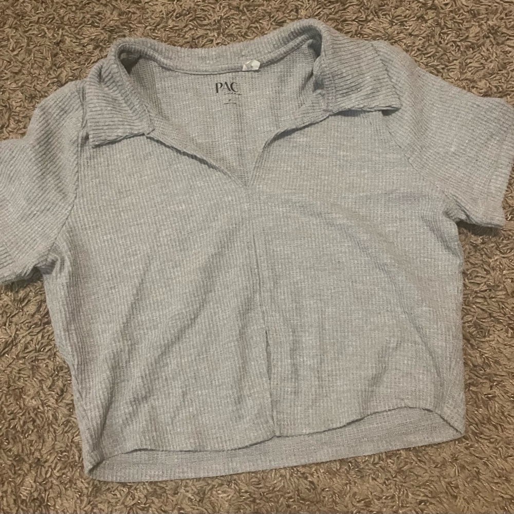 Gray Ribbed Short Sleeve Top